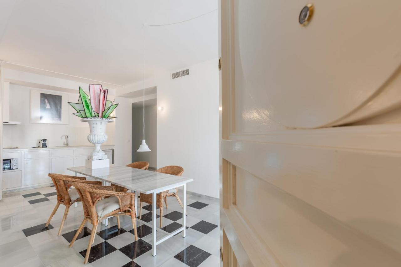 Apartamento Deluxe Calle Imagen Appartement Sevilla Buitenkant foto